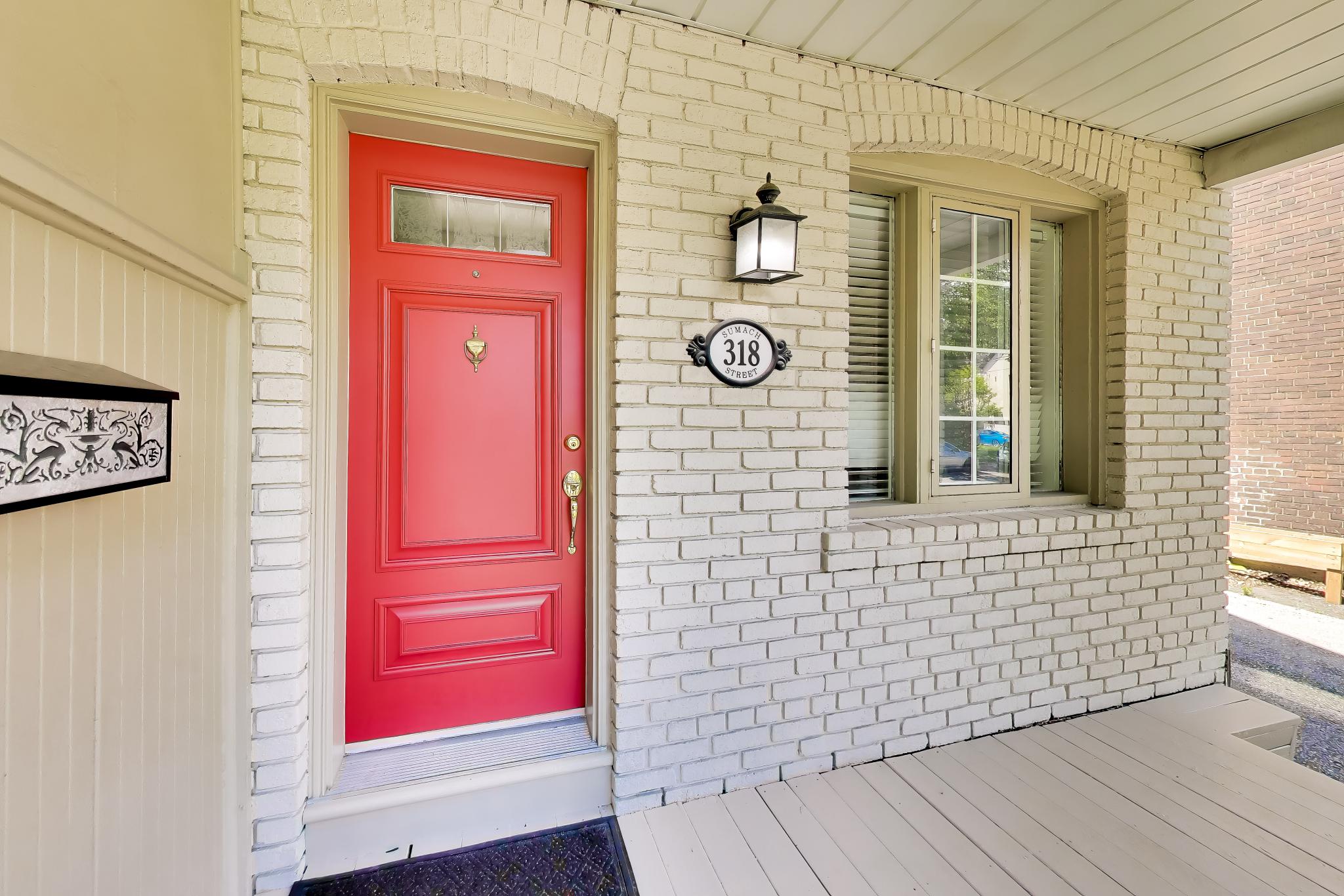 318 Sumach Street — front door detail